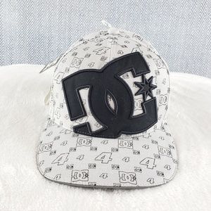 xl size snapback hats